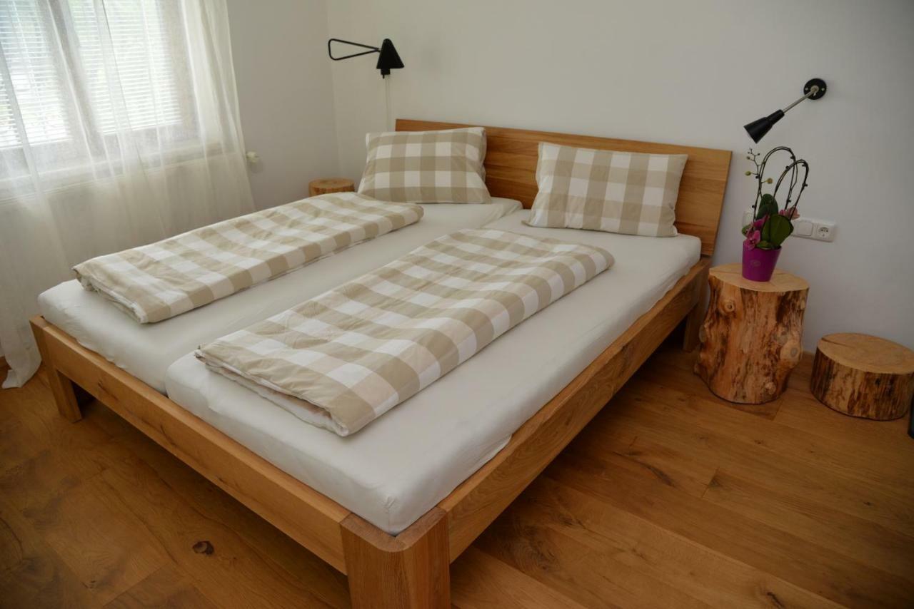 Gaestezimmer Buchegger Krumbach  Exteriör bild